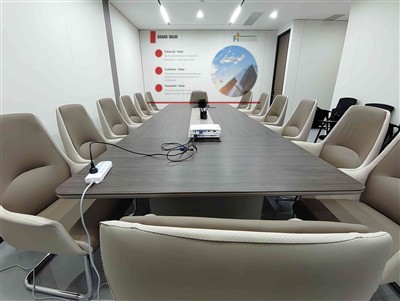 Nuevo espacio de oficina para el departamento de comercio de exportaciones de...